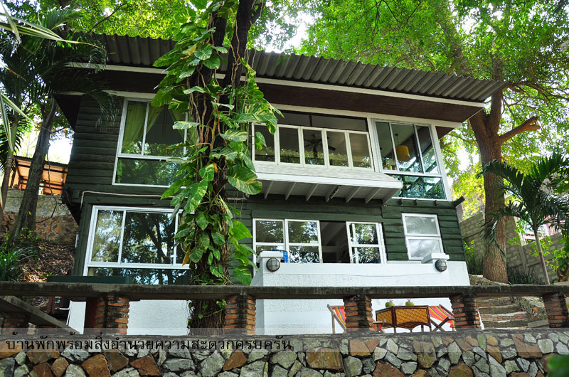 บ้านบนเนิน 17