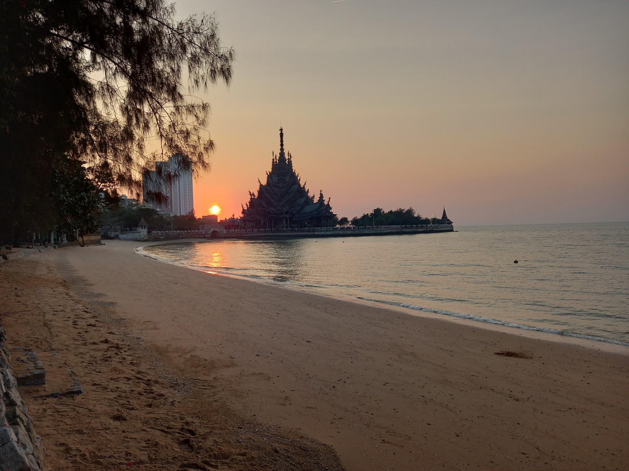 ภาพมูนไลท์ ออน ซี บีช รีสอร์ท 623364555 1463510025781345 9221213116619883032 n