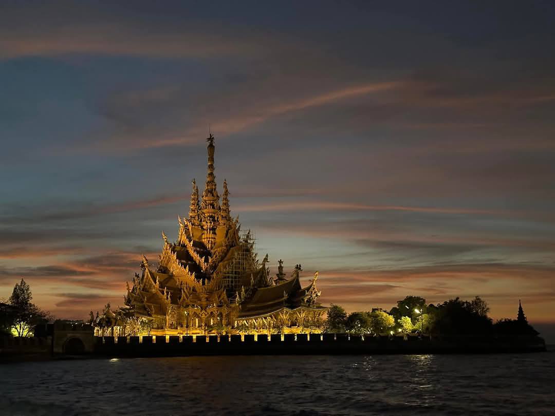ภาพมูนไลท์ ออน ซี บีช รีสอร์ท 662273121 1520931810039166 6858665233015647478 n